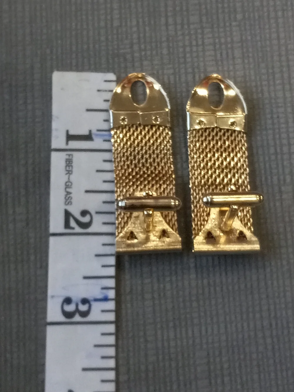 N/A elegant gold